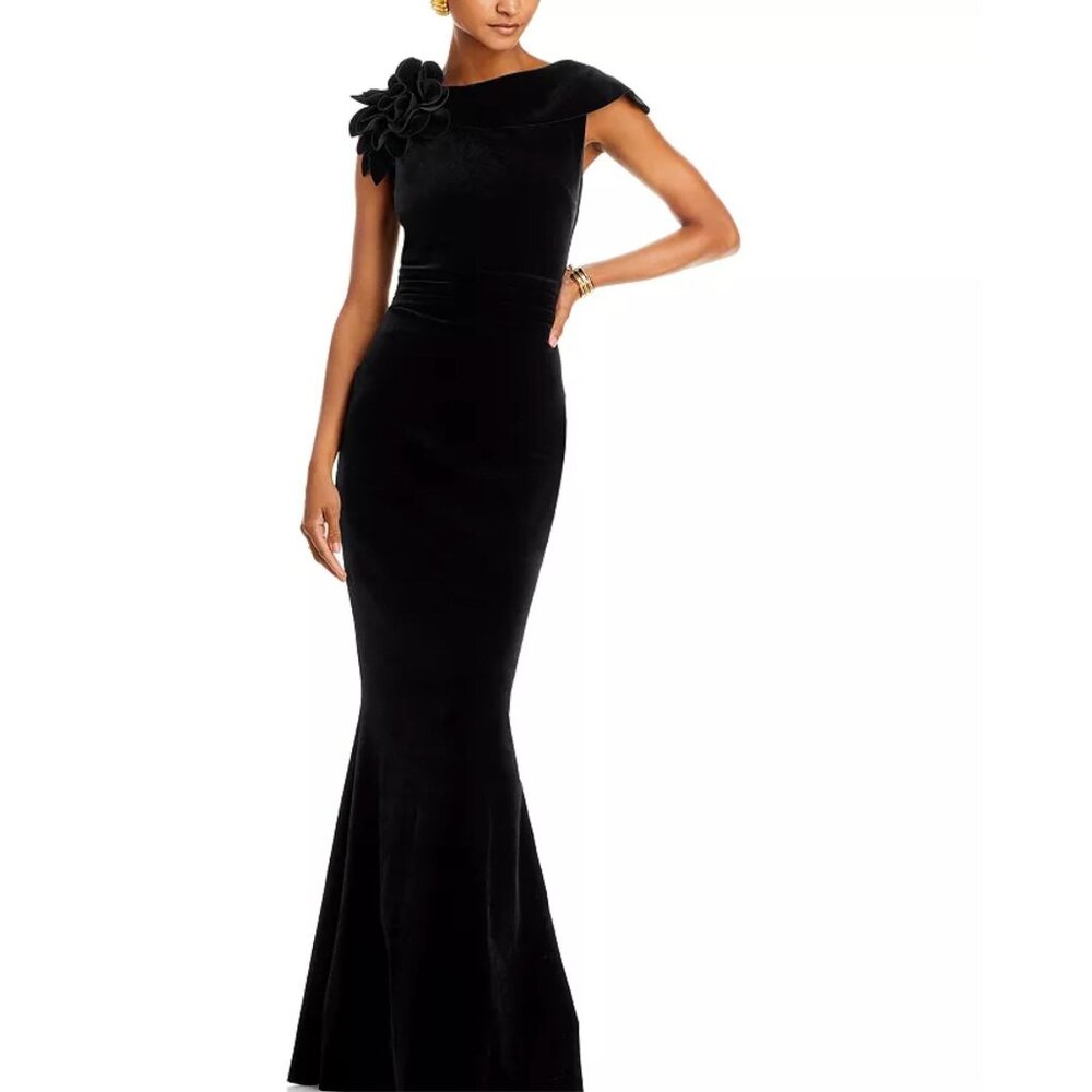 Elegant Black Maxi Dress